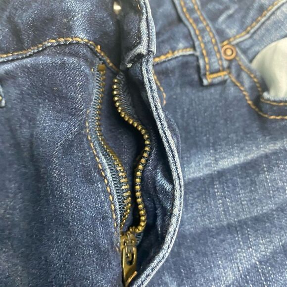 ENCORE Women’s (Junior) Distressed Destroyed Jeans Blue Size 5 - Picture 6 of 10